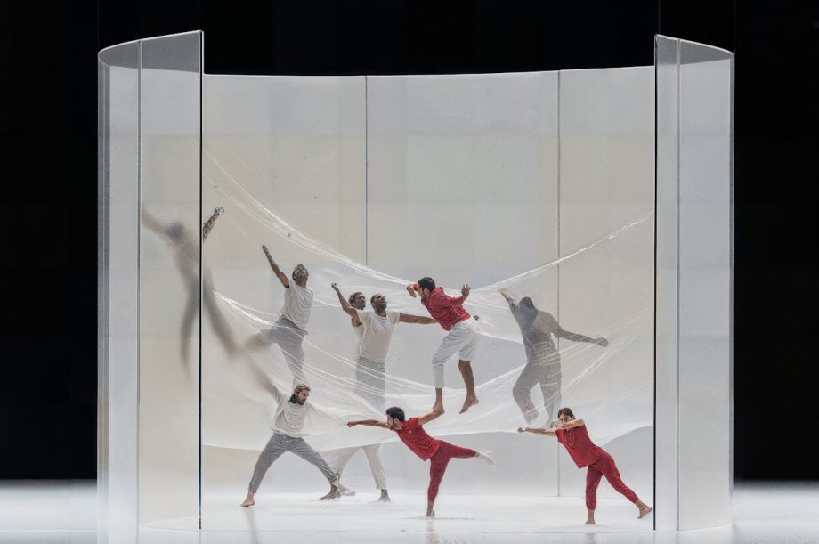 Dynamic Dance Performance